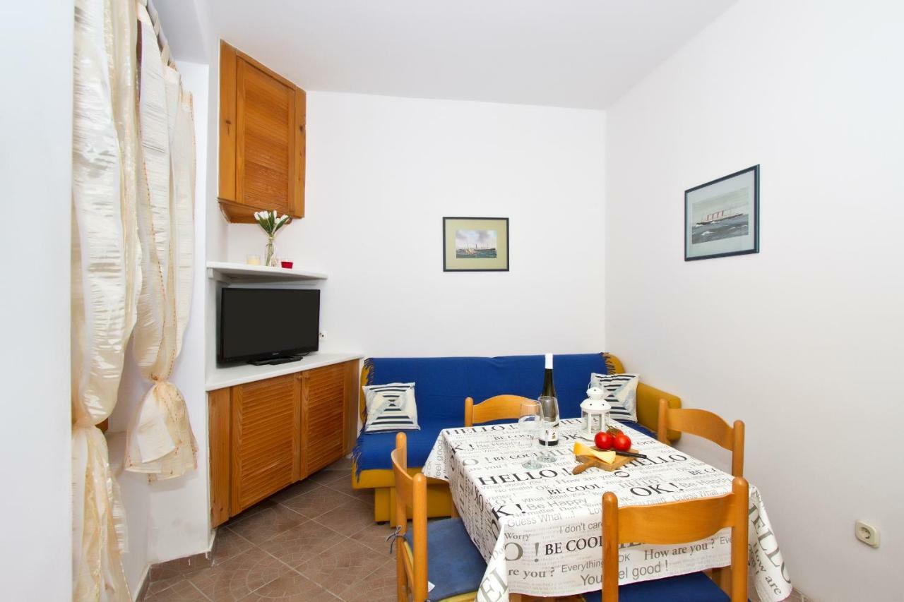 Apartment Center Marija Vodice Exterior foto