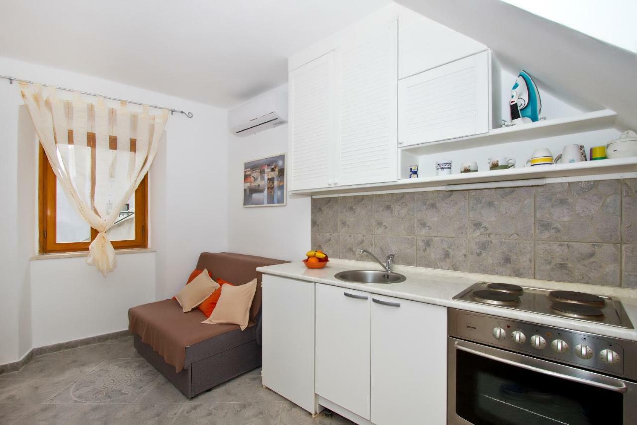 Apartment Center Marija Vodice Exterior foto